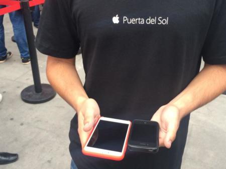 La Apple Store de Puerta del Sol se estrena con el lanzamiento de los iPhone 6