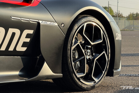 Bridgestone Maserati Modena 2