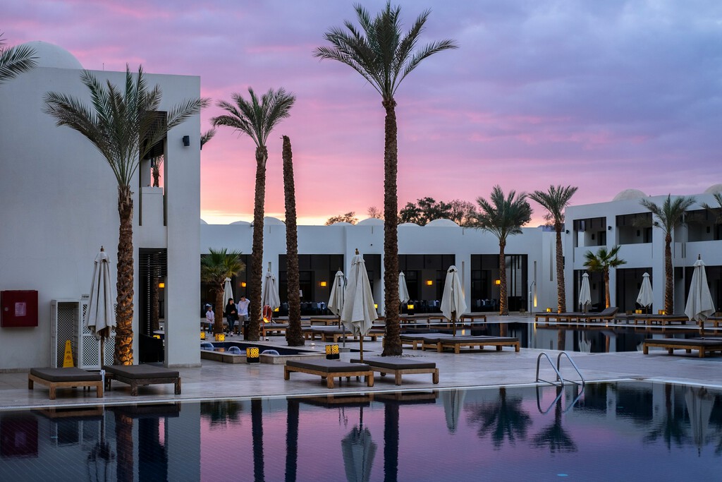Si te vas de vacaciones este verano, la AEPD avisa: ningún hotel puede fotocopiar tu DNI. Esto es lo que tienen que hacer en su lugar 