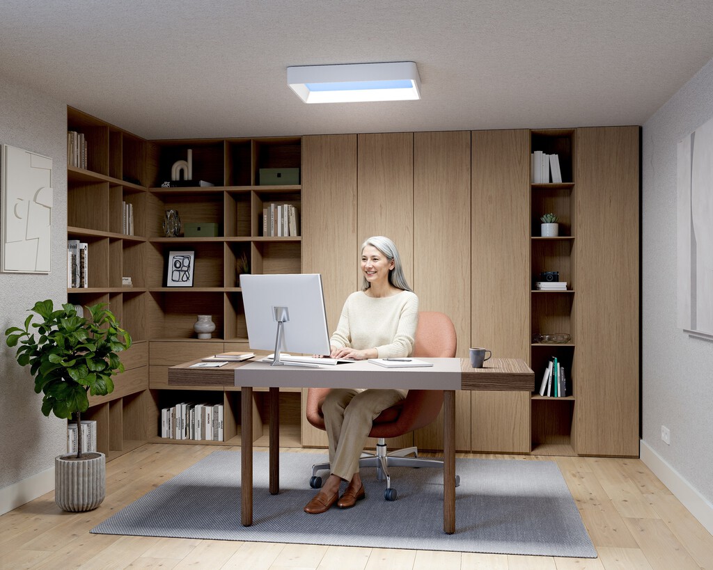 Esta claraboya artificial de Philips imita la luz del sol y hasta promete ayudarnos a producir vitamina D. Así son las nuevas Skylight 