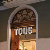 Lo siento Parfois, pero Tous tiene el bolso de rafia que vamos a usar todo el verano y además con descuento 