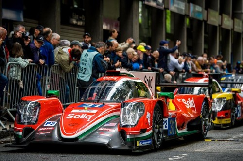 Correr las 24 Horas de Le Mans para descansar. Así es la vida del Gentleman Driver según el piloto Roberto González