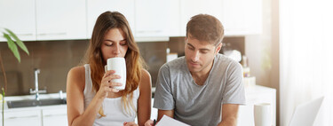 A los de la generación Z les preocupa más que a otras generaciones cuánto dinero tiene su pareja. Es una señal de su difícil situación económica 