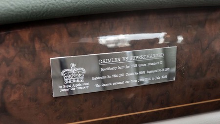 Daimler Queen Elizabeth Bonhams 2