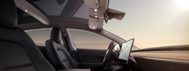 Así funciona la pantalla del Tesla Model 3, y resulta que tienes que tocarla para TODO