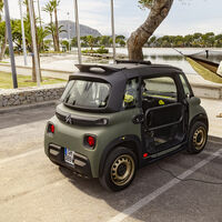 Todo lo que debes saber para conducir un "coche sin carnet"