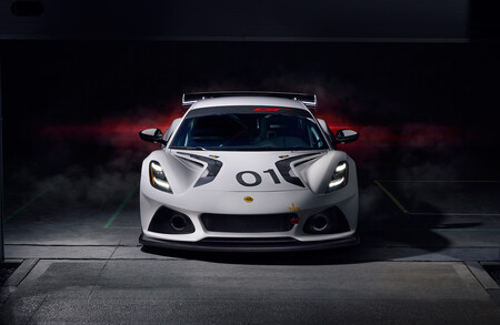 Lotus Emira GT4 2022