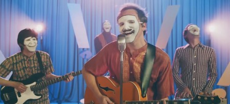 La canción "La La La" de We Happy Few no tiene nada que ver con Massiel, pero mola más y es psicodélica