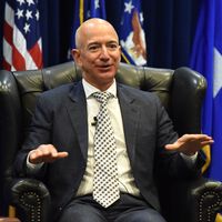 Jeff Bezos dice que mejor no te compres un PC. El futuro de los videojuegos se va a jugar muy lejos de tu casa 