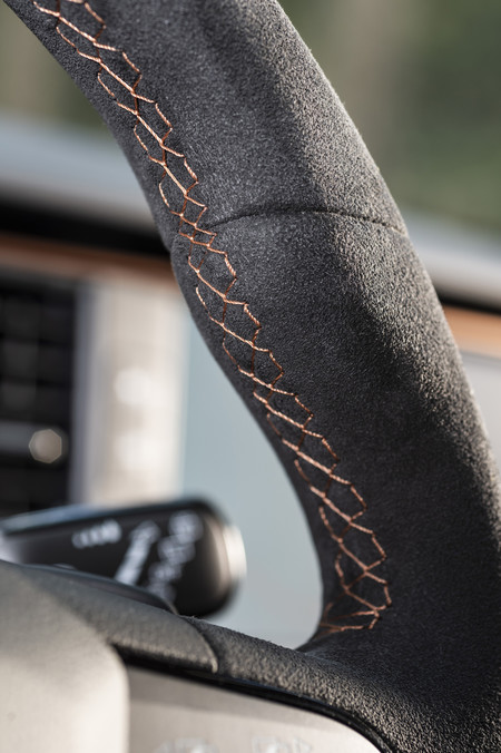 SEAT Leon ST Cupra R volante alcántara