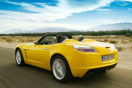 Apadrina un Opel GT por menos de 4 "kilos"