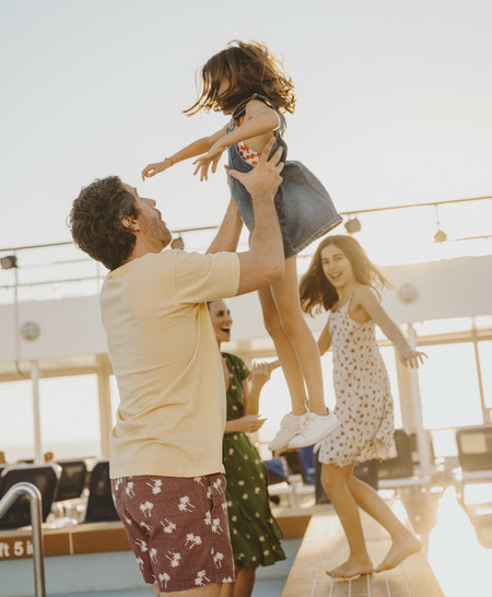 Familia Crucero