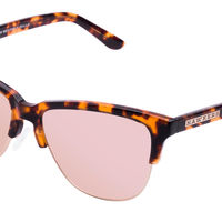 Protégete de los rayos UVA con estas gafas de sol Rose Gold Metal Classic X de Hawkers por 31,40 euros y envío gratis 