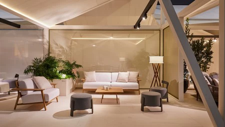 Mobiliario de exterior tan sofisticado y cálido como el de dentro de casa