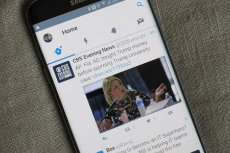 ツイッター 6 0 0