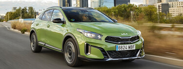 Probamos el KIA XCeed: gasolina, diesel, mild hybrid o PHEV para un coche que convence por precio y calidad