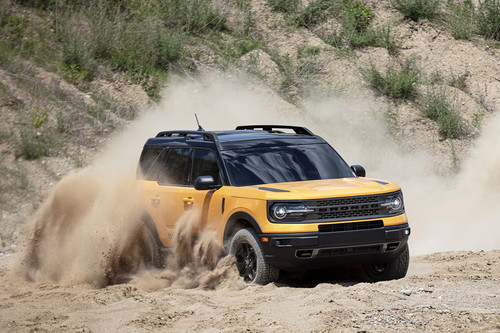 El Ford Bronco Sport es un Escape convertido en todoterreno que aprovecha la nostalgia por los SUV retro