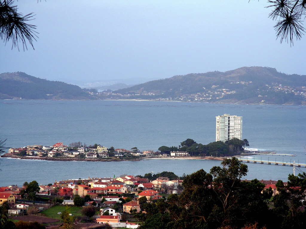 La élite de Vigo tiene una isla para ella sola aislada del resto de la ciudad. Ahora se arriesga a que eso cambie