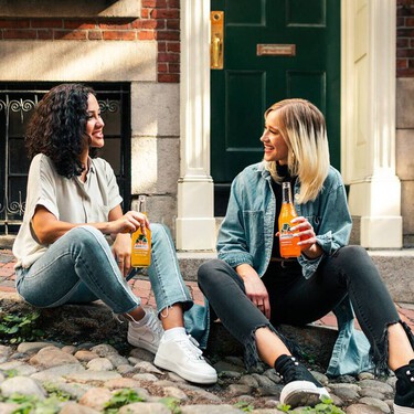 “Curving” o cómo la generación Z ha bautizado esta práctica para dejar de quedar con una pareja después de una cita 