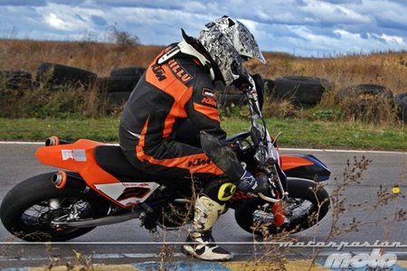 Prueba KTM Neck Brace ADV II Medium