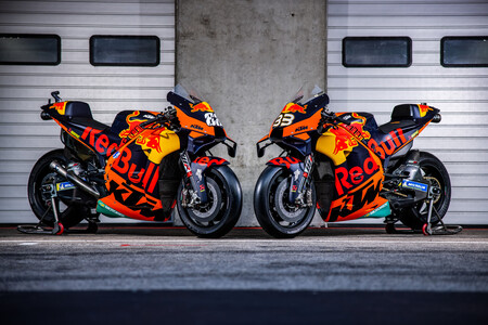 La nueva KTM RC16 sigue la línea marcada por Dani Pedrosa ante un 2021 crucial para la marca en MotoGP