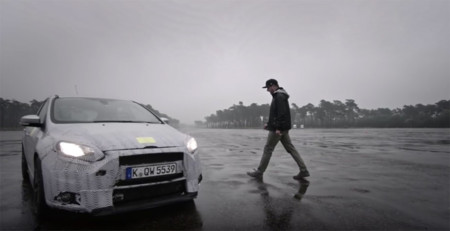 Ford Focus RS: cuarto capítulo del renacimiento de un icono con Ken Block poniéndolo a punto