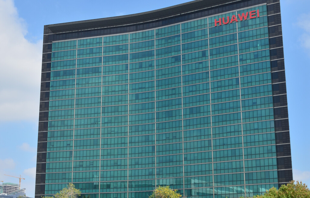 Huawei crece a toda velocidad a pesar de las sanciones de EEUU. La robustez del mercado chino es impactante