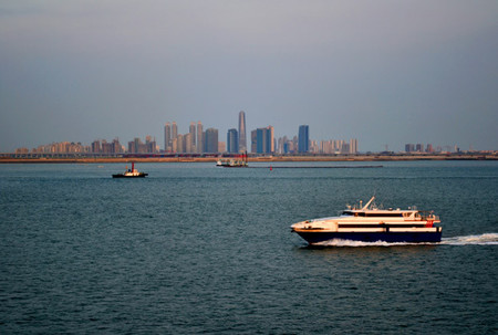Viajando en barco entre Corea del Sur y China 