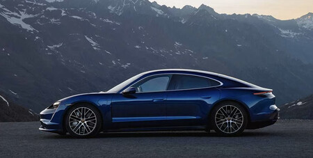 Saic Z7 Porsche Taycan