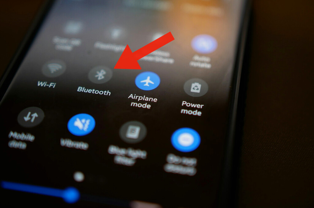 Apagar el Bluetooth cuando no lo estés usando es una buena idea. Hay un motivo de peso