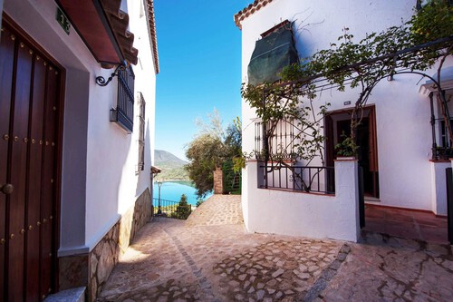 Pueblos Blancos Andalucia Bonitos Sin Turistas Desconocidos Otoño Escapada