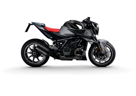 Brabus 1300 R Vendida En Segundos 012