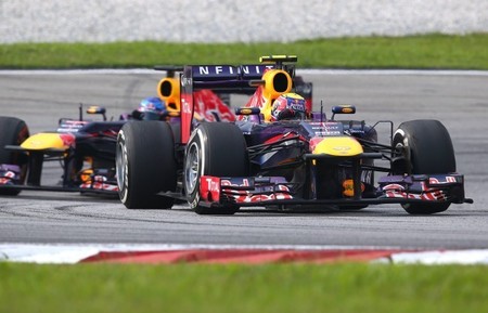 Mark Webber saldrá último, sancionado por quedarse sin gasolina
