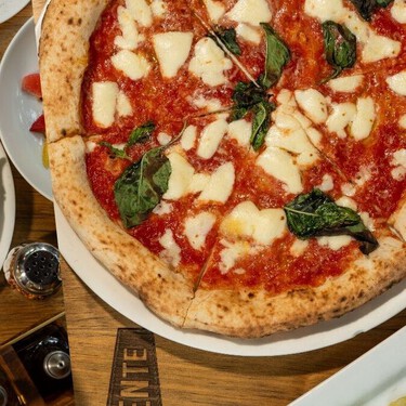 No todas las pizzas son “reales”: descubre la pizzería que sigue la ley de Nápoles en México