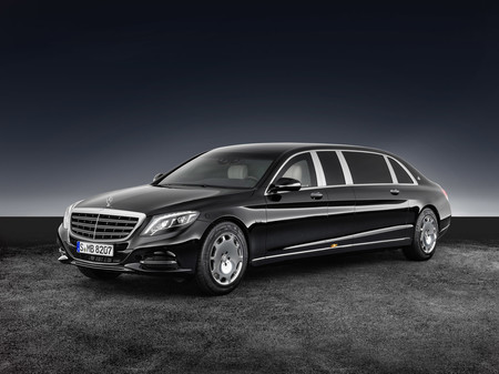 Venderle limusinas a Kim Jong-un está prohibido: Daimler no sabe cómo consiguió sus Mercedes-Maybach