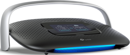 Aún no se puede comprar en tiendas pero el router TP-Link Smart Home AC1900 con pantalla táctil no pasa desapercibido