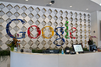 Hay que desdramatizar: Google da un traspié, pero no cae 
