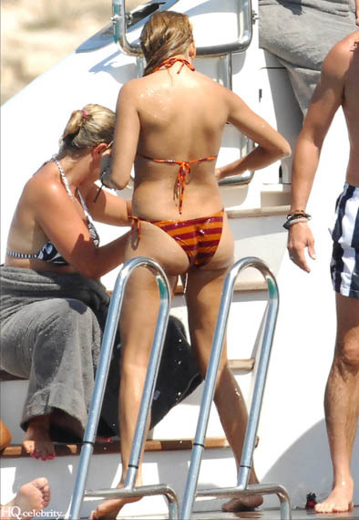 Adivina quien... (especial bikini)