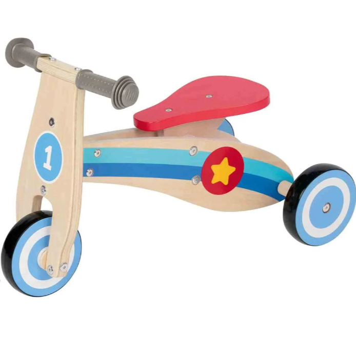 Correpasillos de madera
Medidas: Aprox. 55 x 33 x 36,5 cm.