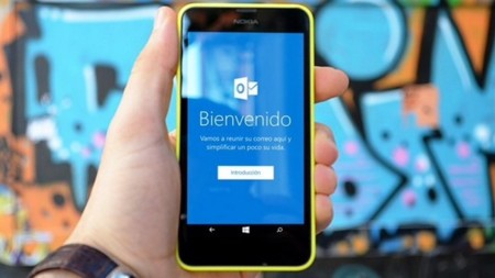 Outlook para Windows 10 Mobile se actualiza y añade un nuevo aspecto