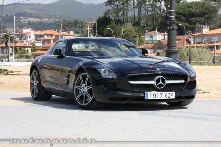 Mercedes SLS AMG