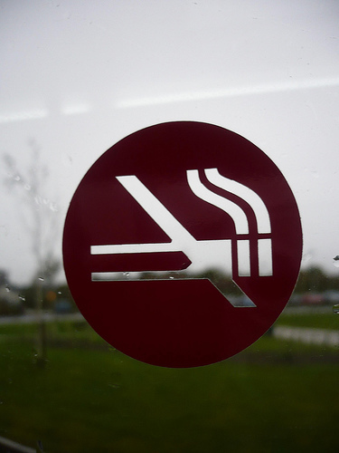 En Reino Unido siguen descendiendo las hospitalizaciones por asma infantil tras seis años de Ley anti tabaco