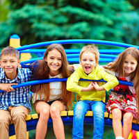 Los 19 mejores parques de atracciones y temáticos en España para ir con niños