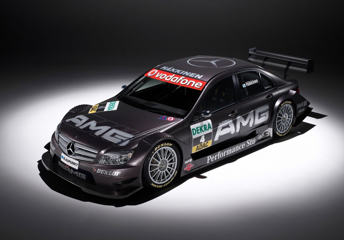De un taller de dos amigos a ser el brazo deportivo de Mercedes-Benz en la F1: la historia de AMG