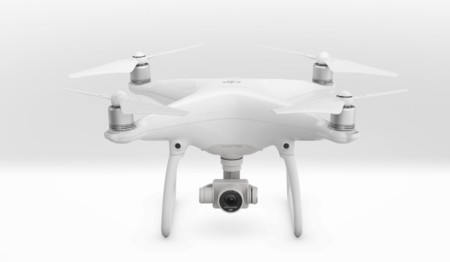 El DJI Phantom 4 ya empezó a volar en el interior de algunas Apple Store