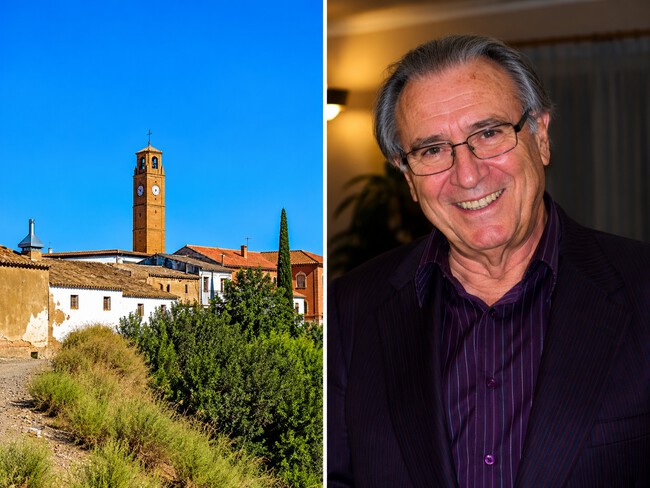 Pueblo Mediterraneo Y Retrato Sonriente