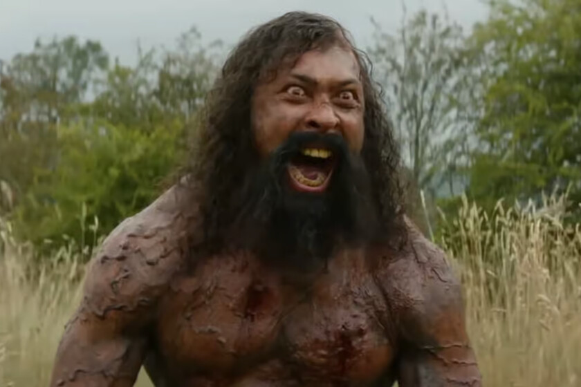 Creo que '28 años después: El templo de los huesos' habla de la actualidad política de la manera más brutal posible. Alex Garland radiografía a la sociedad con la excusa de los zombis