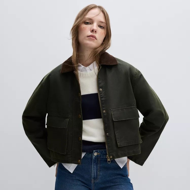 Cazadora encerada en color khahi