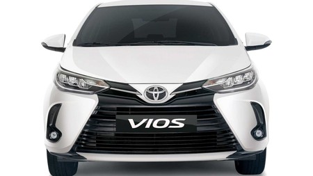 Toyota Yaris 2021 Mexico 4a