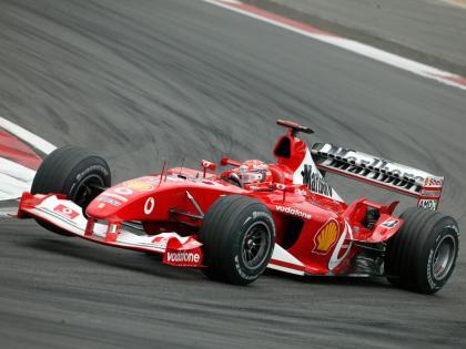 Michael Schumacher hará nacer el nuevo Ferrari F2008